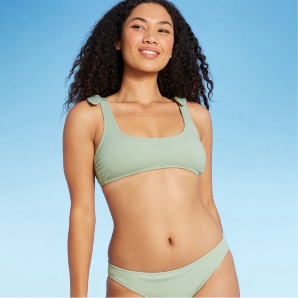 Xhilaration Sage Green Textured Bikini Top Size Medium Swimwear NWT